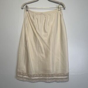 Vtg 80s CHRISTIAN DIOR Bleige Half Sz S Slip Lace Embroidered Logo Classic Flaw